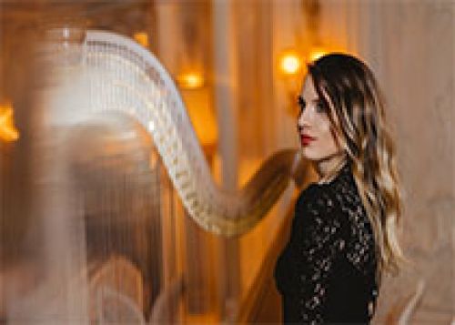 ALEXANDRA LUICEANU harpe | Un Violon sur le sable